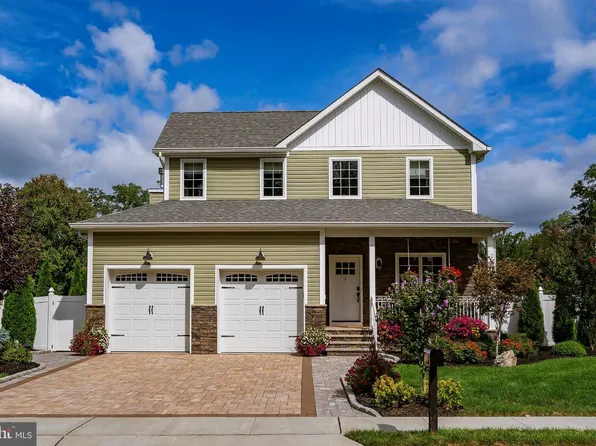 222 Friendship Rd, Howell, NJ 07731