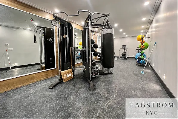 Rented by Hagstrom Management Inc | media 19