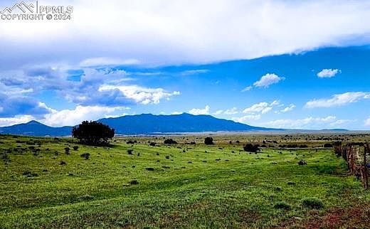 1st image of Venado Dr