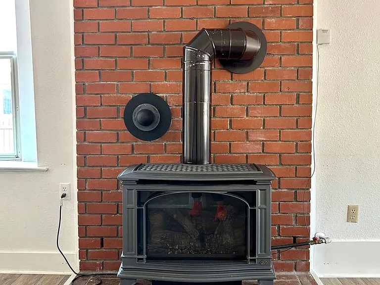 304 S Anderson St — Photo 9
