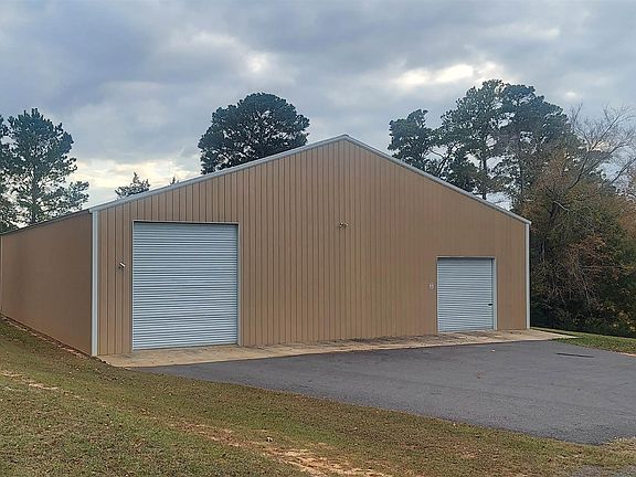 2nd image of 3013 Arkansas Rd