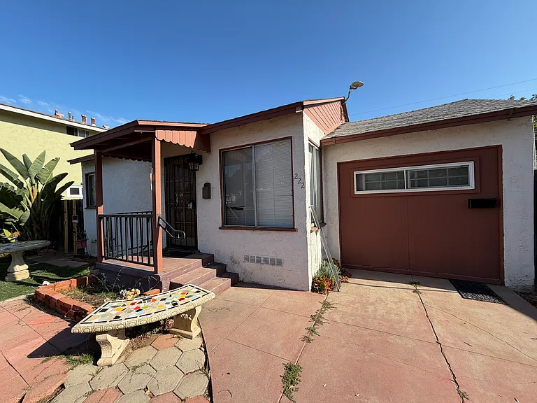 222 Elder Ave — Photo 8