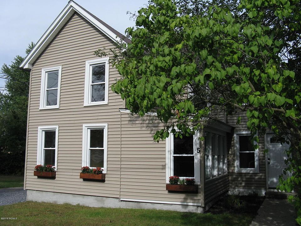 1st image of 5 Lydia St