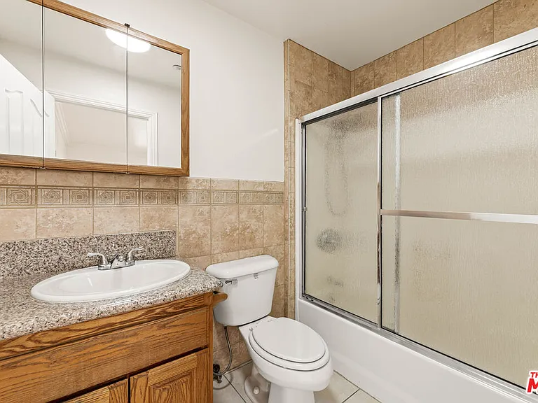 11738 Valley View Ave #1 — Photo 9
