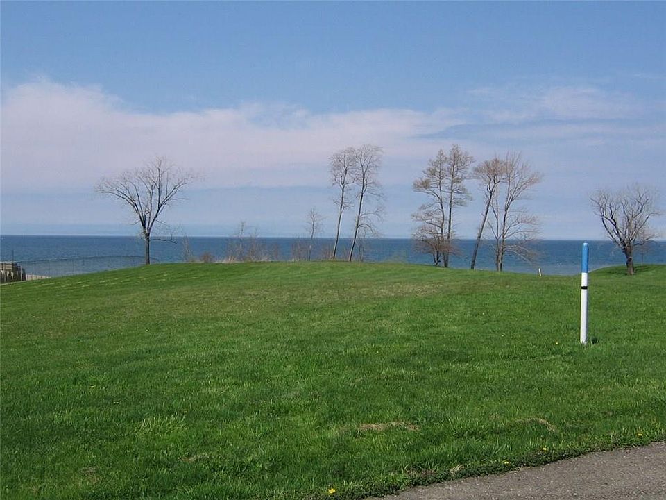 1st image of 120 Seagull Ln