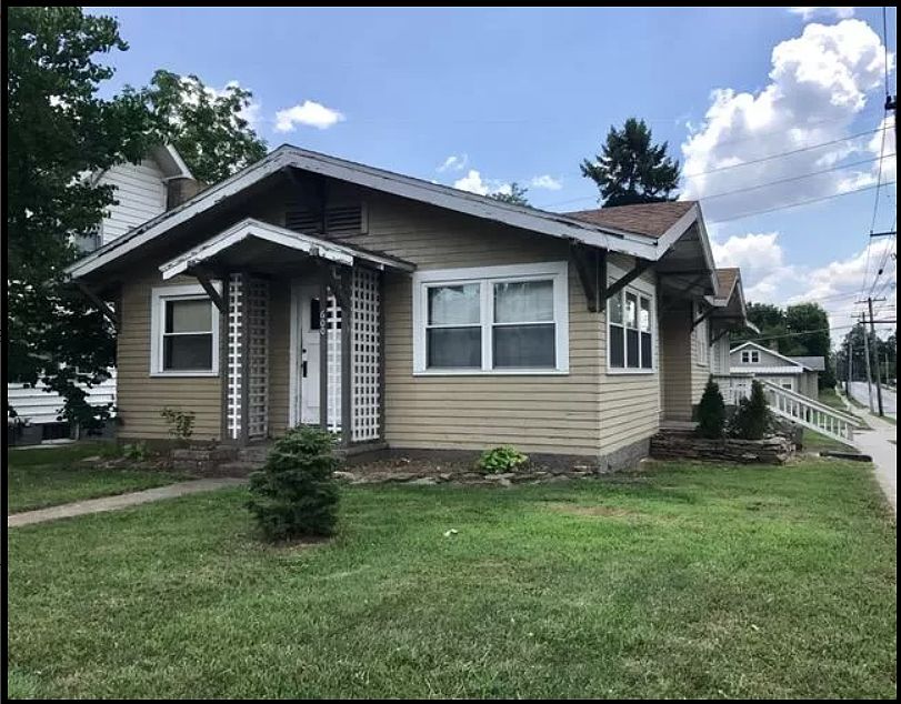 600 E Grand Front_03182024