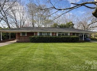 911 Hickory Grove Rd, Gastonia, NC 28056