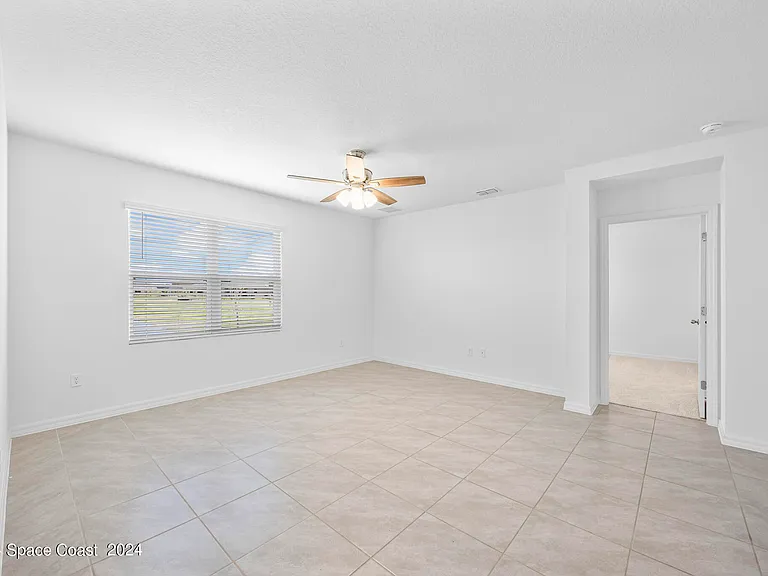 1253 Dunes Ave — Photo 7