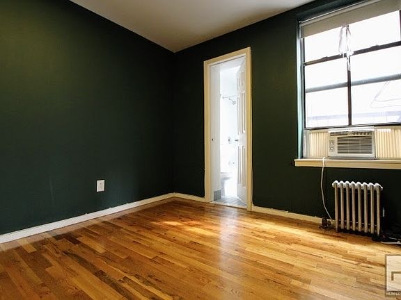 5th image of 431 Hicks St APT 4L
