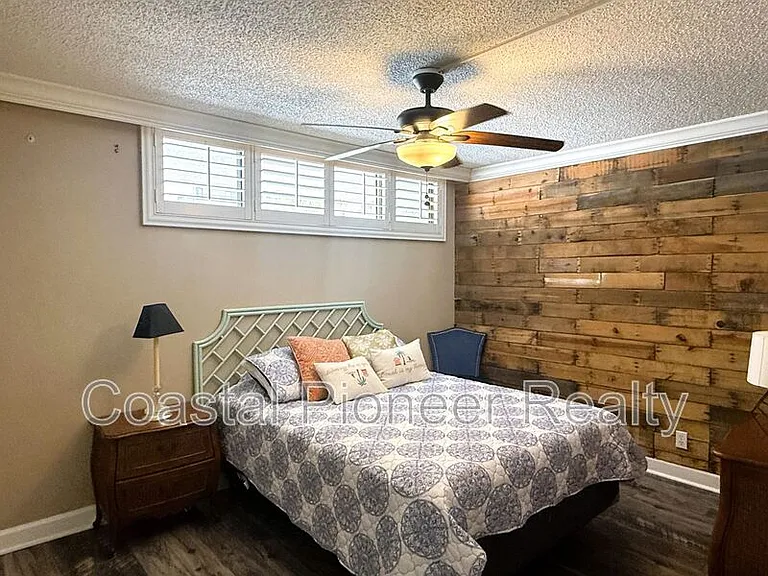 2614 Cove Cay Dr #204 — Photo 22