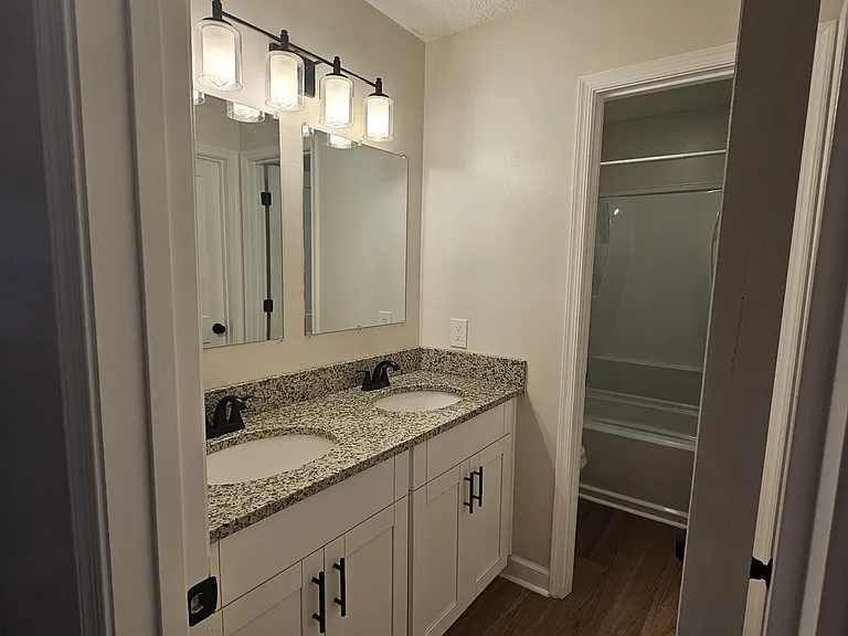 770 Spence Cir — Photo 12