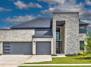 221 Coyote Creek Dr, Lavon, TX 75166