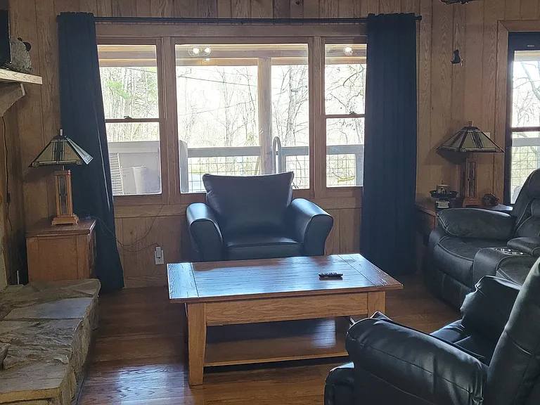 3244 Holly Ln — Photo 5
