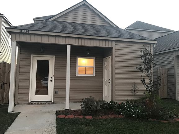 2nd image of 40534 Sagefield Ct