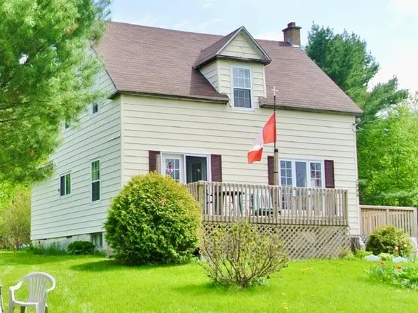 2888 Water St, Miramichi, NB E1N 4K9