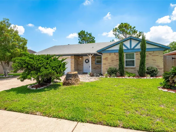2007 Cannonade Dr, Pasadena, TX 77503