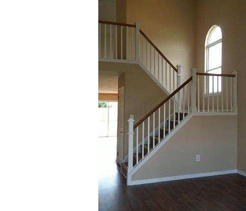 4th image of 108 Redden Ln