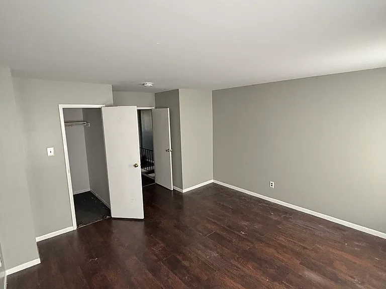 4815 Fairmount Ave #2 — Photo 3