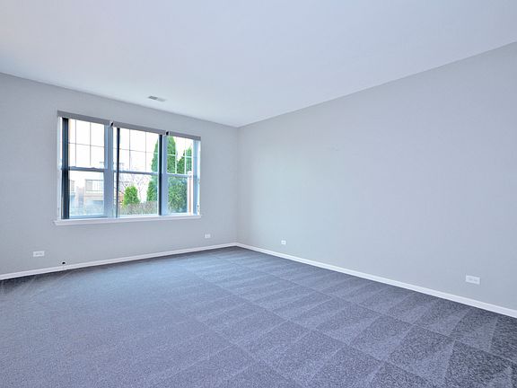 3rd image of 2825 Glacier Way Unit B
