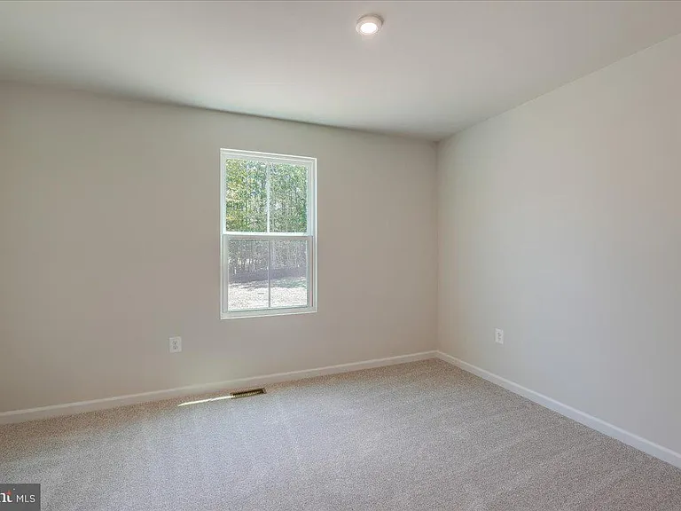 18045 South Village Dr — Photo 15