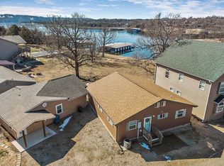 12 Dominic Dr, Kimberling City, MO 65686