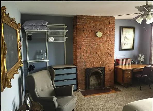 1st room