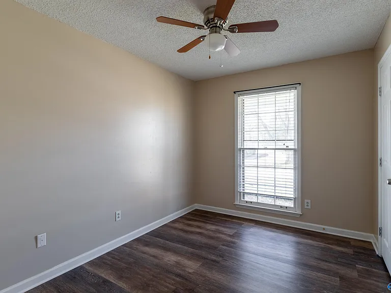 3564 Winchester Rd — Photo 18