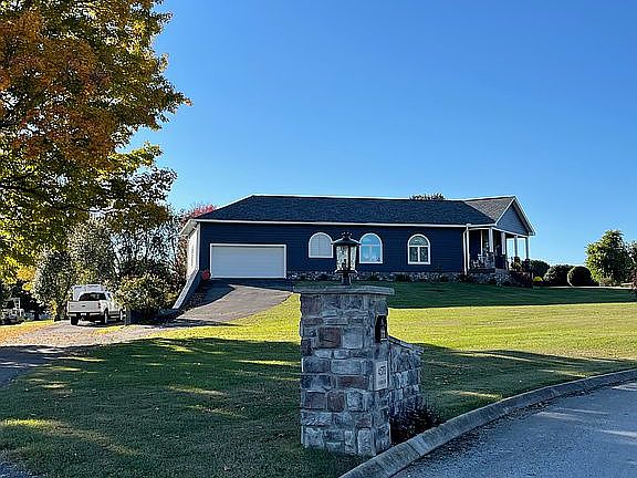5th image of 4570 Harbor Dr