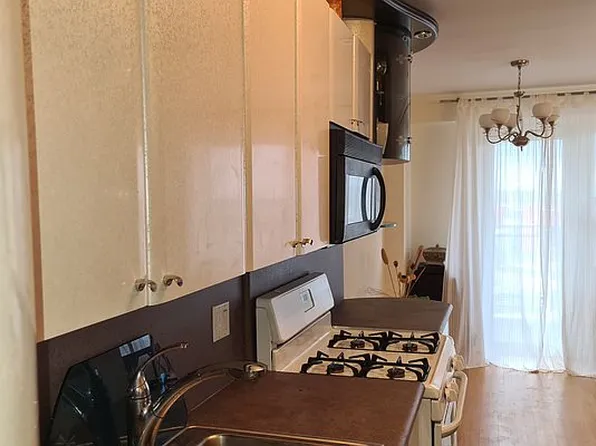 2930 W 5th St APT 15, Brooklyn, NY 11224