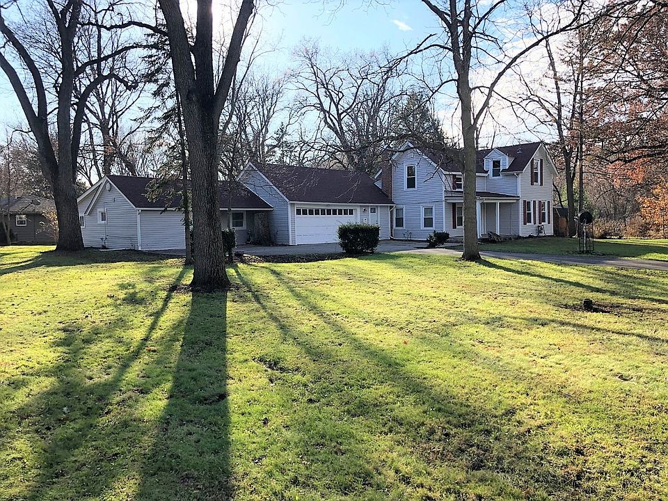 1st image of 3711 Highcrest Rd