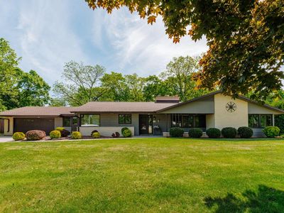 W124S6438 Hawthorne ROAD, Muskego, WI, 53150