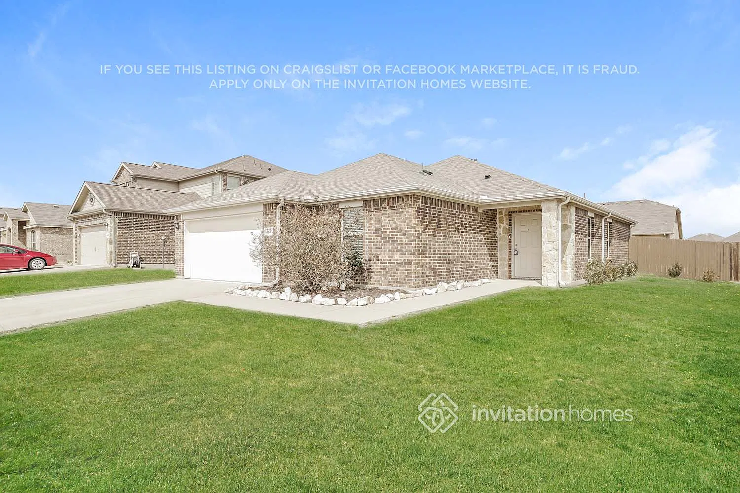 304 Hawthorn Josephine, TX 75173 — Photo 2