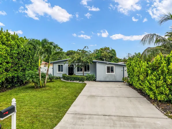 218 GLOUCHESTER Street, Boca Raton, FL 33487