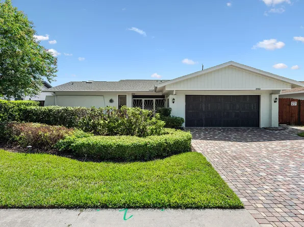 4980 Napoli Dr, Naples, FL 34103