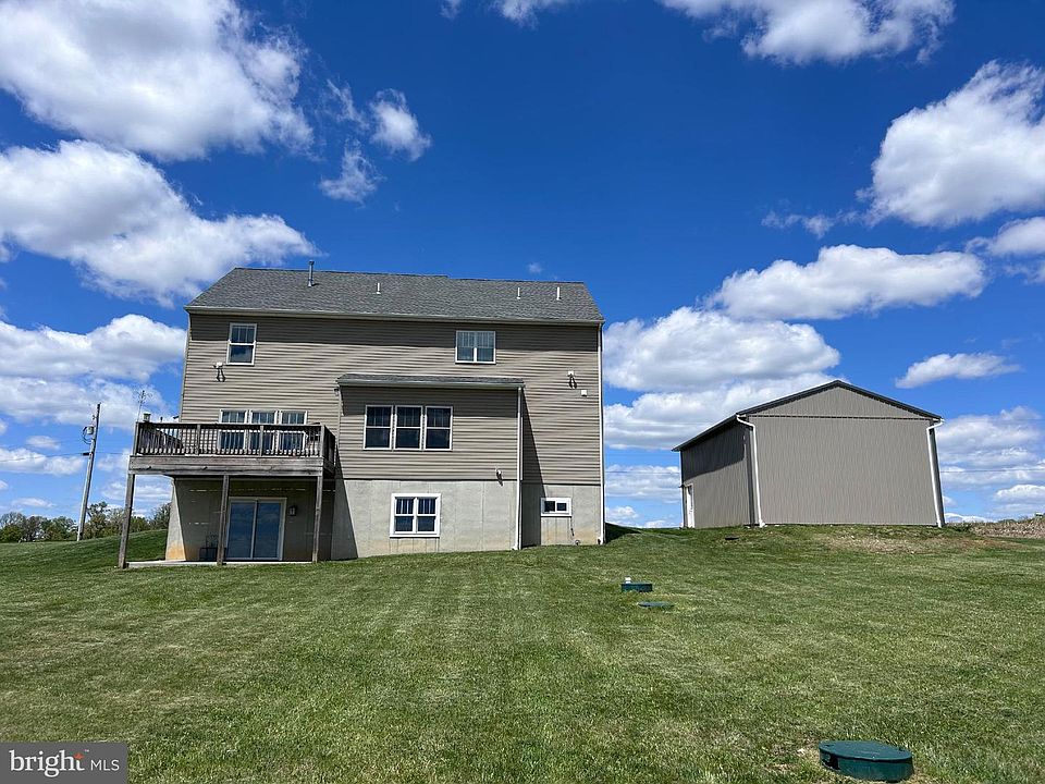 2nd image of 6792 Hickory Rd