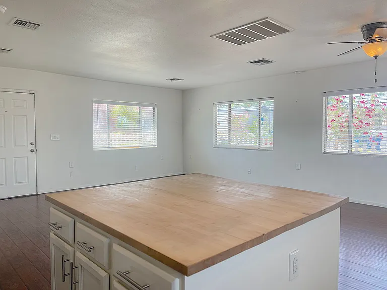102 Copper St — Photo 26