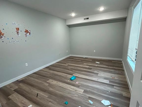 5th image of 14-20 Arlington St #2