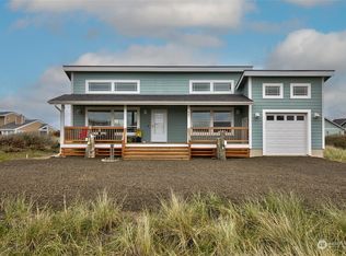 447 N Portal Loop SW, Ocean Shores, WA 98569