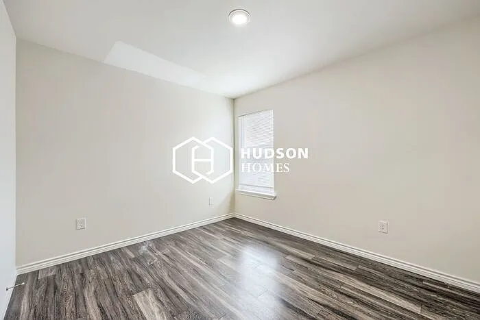 3617 Yamini Dr — Photo 8