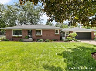 7503 Eastlane Ave, Jenison, MI