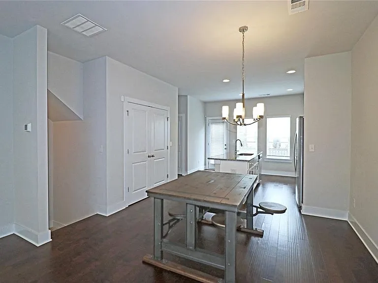 2163 Wiggins Walk — Photo 4