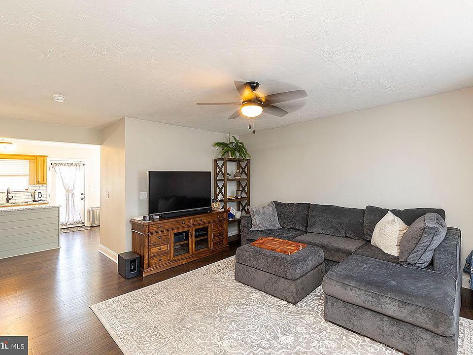 1st image of 100 Windstone Dr