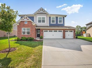16411 Sedalia Dr, Fishers, IN 46040