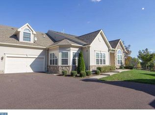 234 Pebble Beach Dr, Royersford, PA 19468