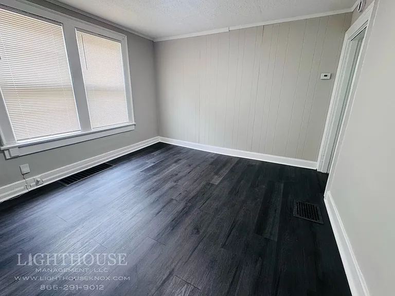 3120 5th Ave E — Photo 2