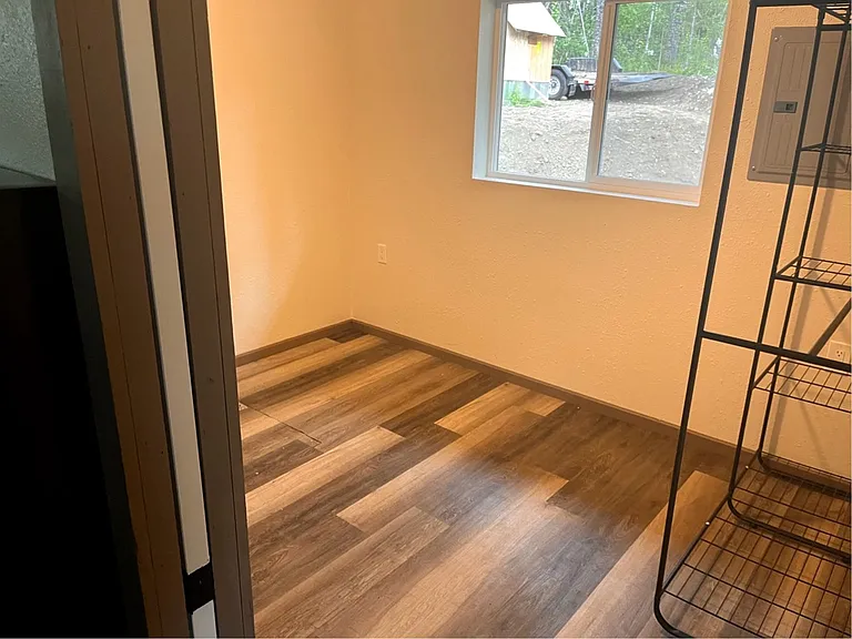 4348 N Alvins Aly #B — Photo 6