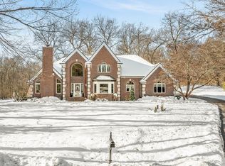 14161 Hickory Rise Ct, Roscoe, IL 61073