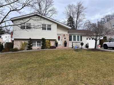 61 Amherst Drive, Yonkers, NY, 10710