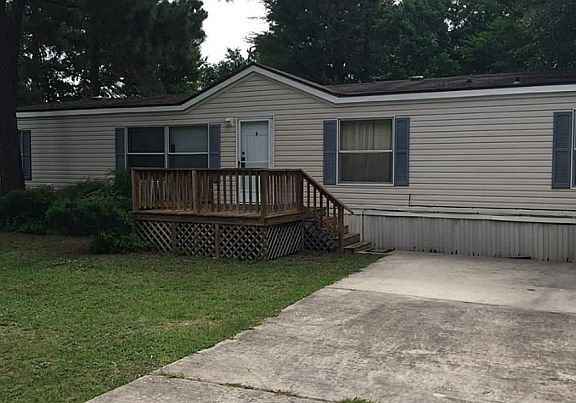 2nd image of 33128 Wedgewood Dr