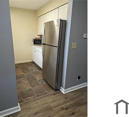 55 Bennington Green Ln #17 — Photo 7